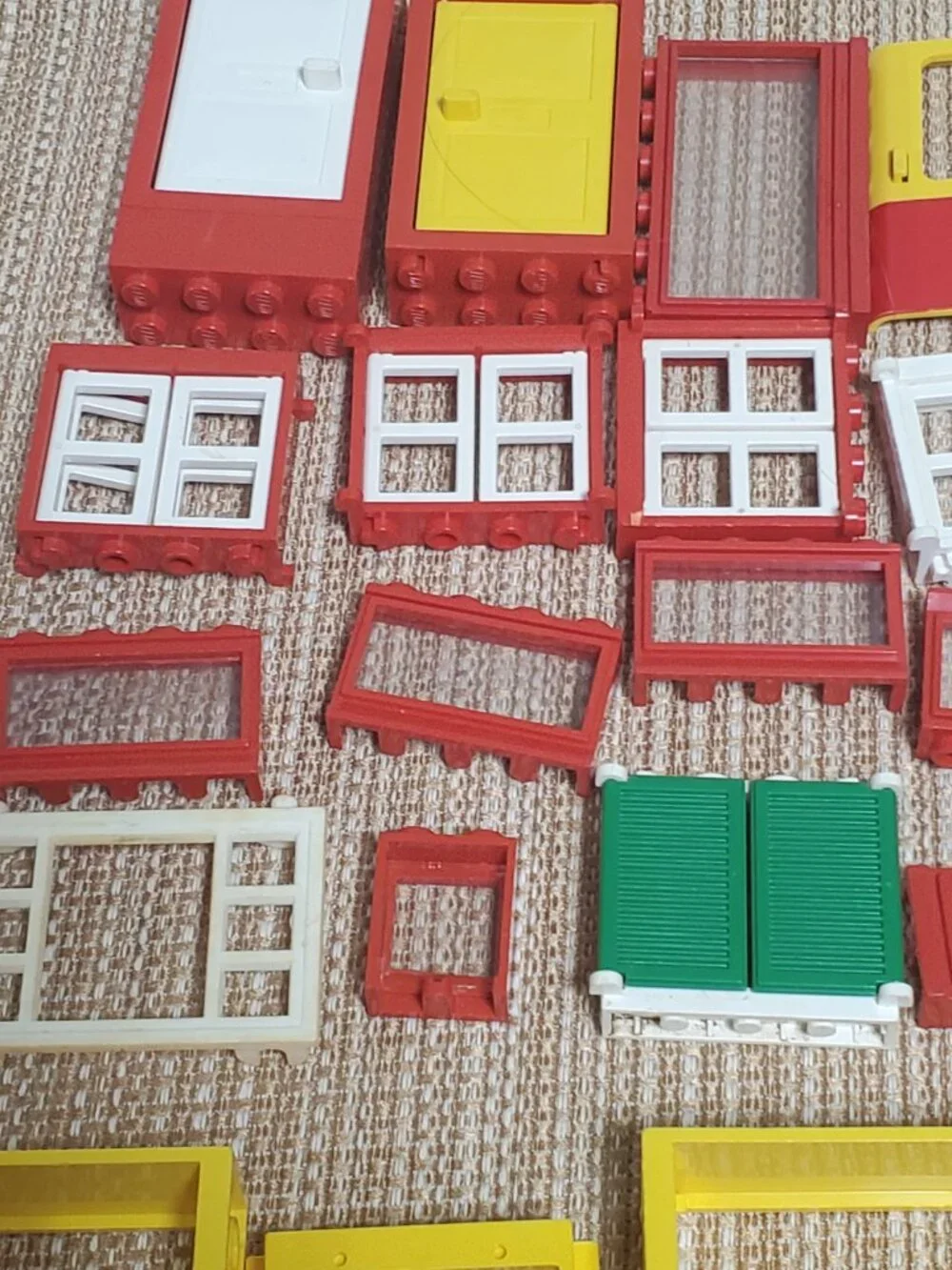 Vtg. Legos windows and more - Picture 2 of 7